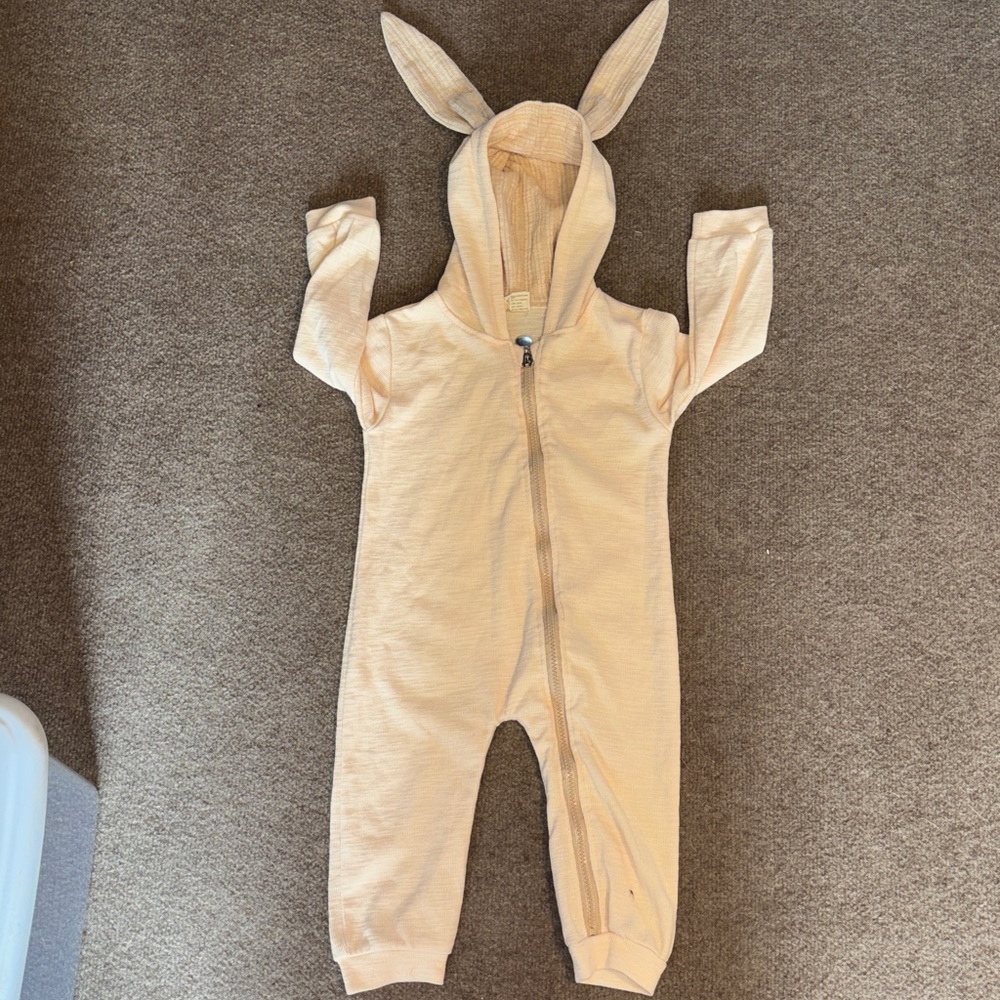 NWOT KIDS TALES lightweight, neutral, cream, colored ribbed knit with cable knit